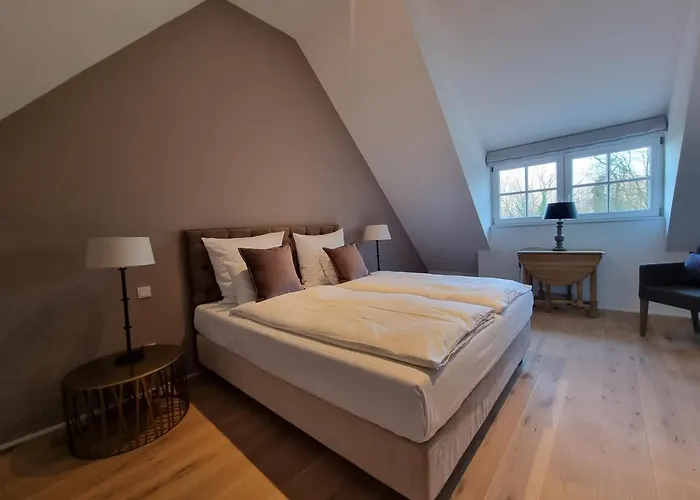 Thuers Im Busch - Upkammer - Ab 3 Naechte - Mit Stil In *